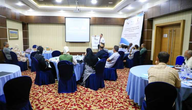ورشة عمل لمشرفي التطعيمات بالمناطق