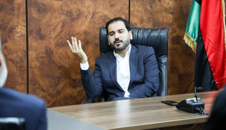 اجتماع  لتعزيز الشراكة بين المركز والمنظمة الدولية للهجرة